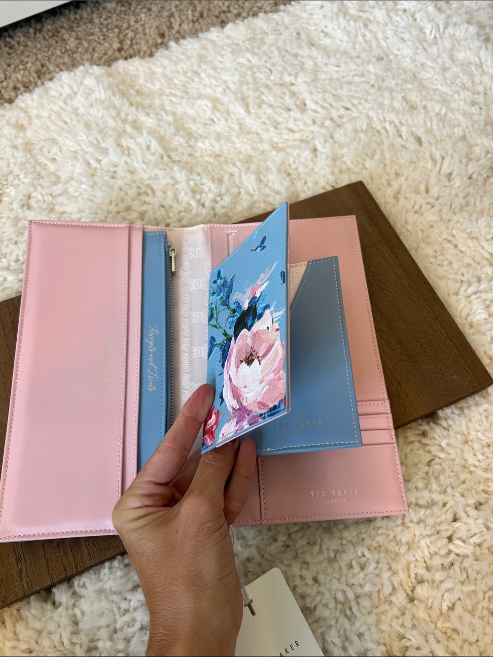 Ted Baker Travel Wallet Passport Holder 2 Piece Set - Picture 3 of 4